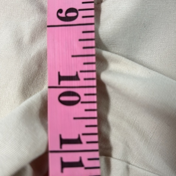 Chaps Stretch Men's Khaki Shorts W/Belt Loops Pockets On Front & Back Size 36 - Picture 7 of 9